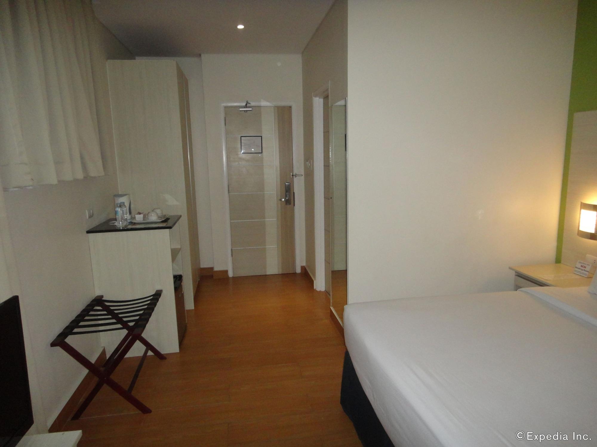 Hamersons Hotel Cebu Bagian luar foto