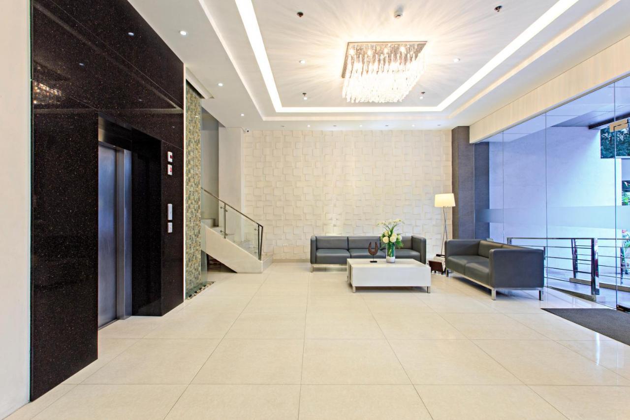 Hamersons Hotel Cebu Bagian luar foto